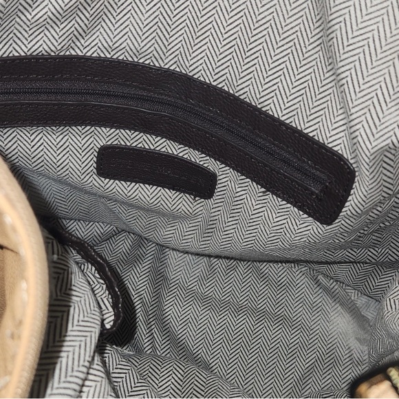 Rehab Bag. Steve Madden XL 2- Way BOHO Crossbody minor WEAR IN LEATHER - Picture 8 of 9